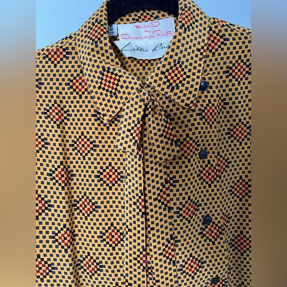 VNTG Oscar de la Renta Patterned Blouse and skirt set 100% silk - Picture 2 of 7